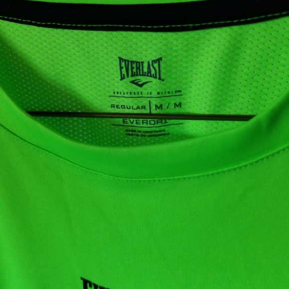 NWT Men's Short Sleeve Everlast T-Shirt Sz M - Picture 2 of 4